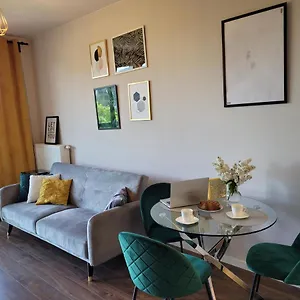 Vizzit Us Premium Marina Mokotow Варшава